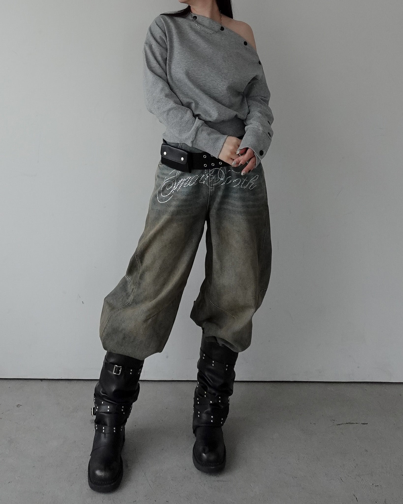 再入荷なし】ラインストーンデザインデニムパンツ – lucias tokyo